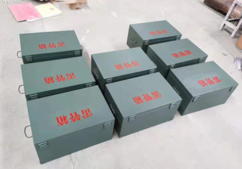 清水河炸药箱和雷管箱一般是怎么存放的？